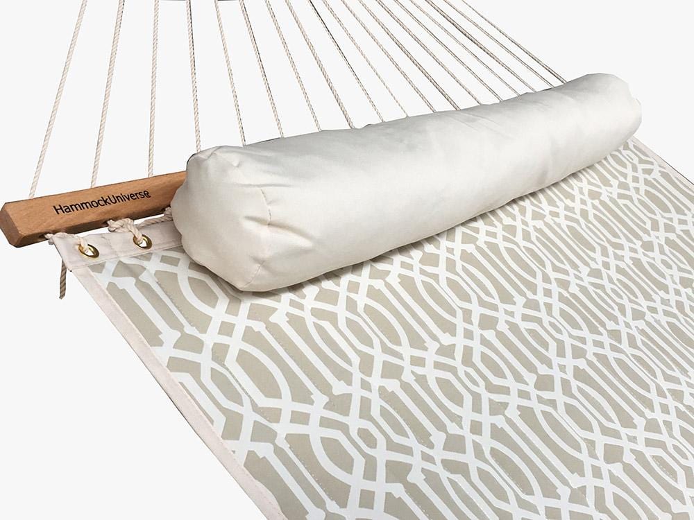 Deluxe Quilted Hammock with Wicker Stand — Hammock Universe Canada